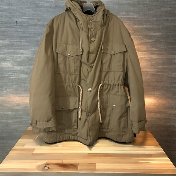 Vintage Woolrich Goose Down Parka Tan, Size 46 - Picture 1 of 9